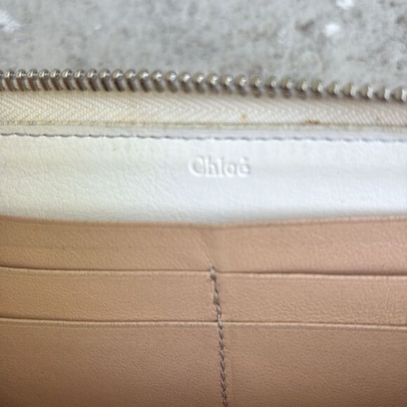 Chloe zip around wallet - Picture 8 of 12